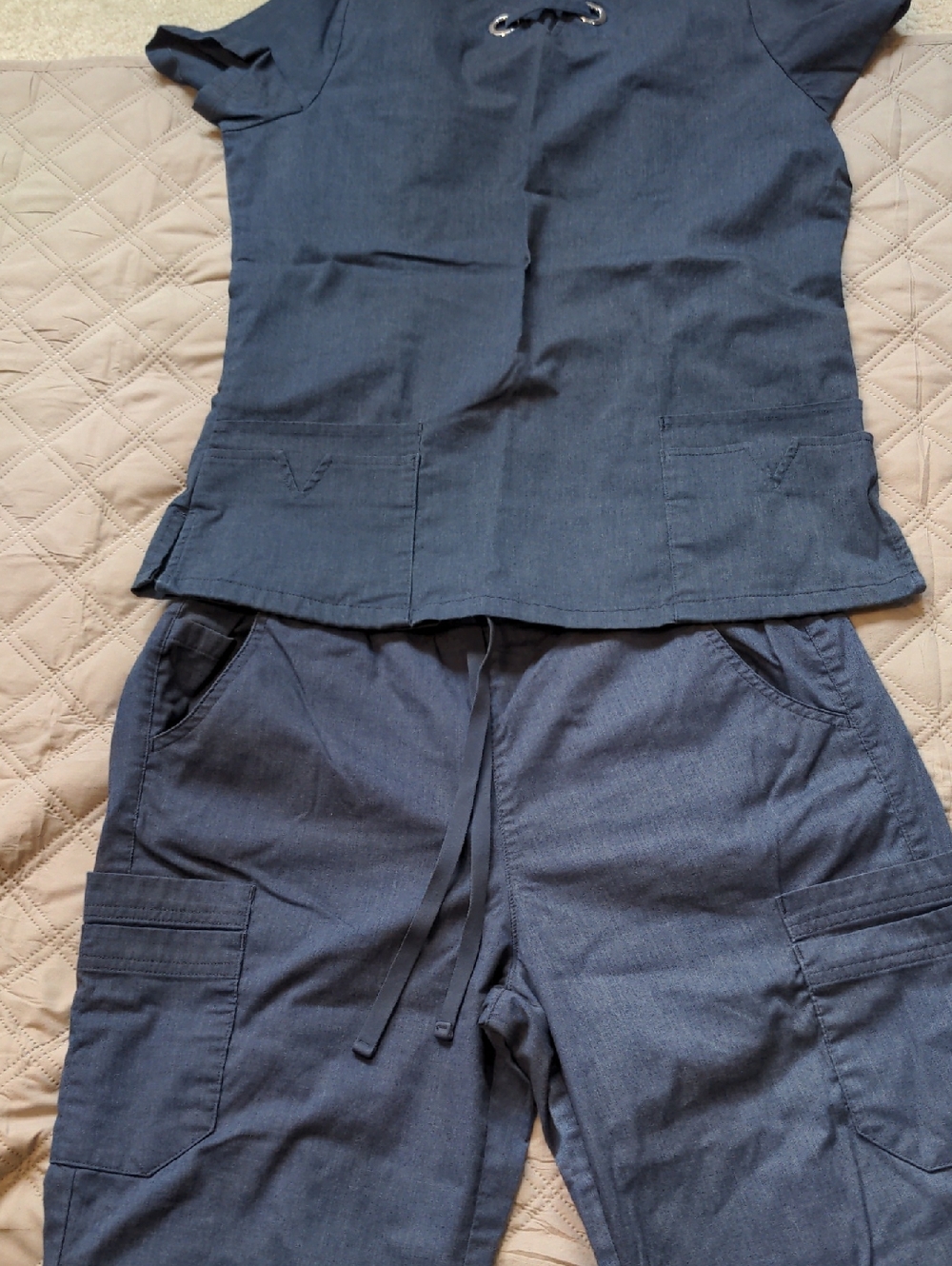EUC Uniform Advantage Butter-Soft Scrub Set - Picture 2 of 14